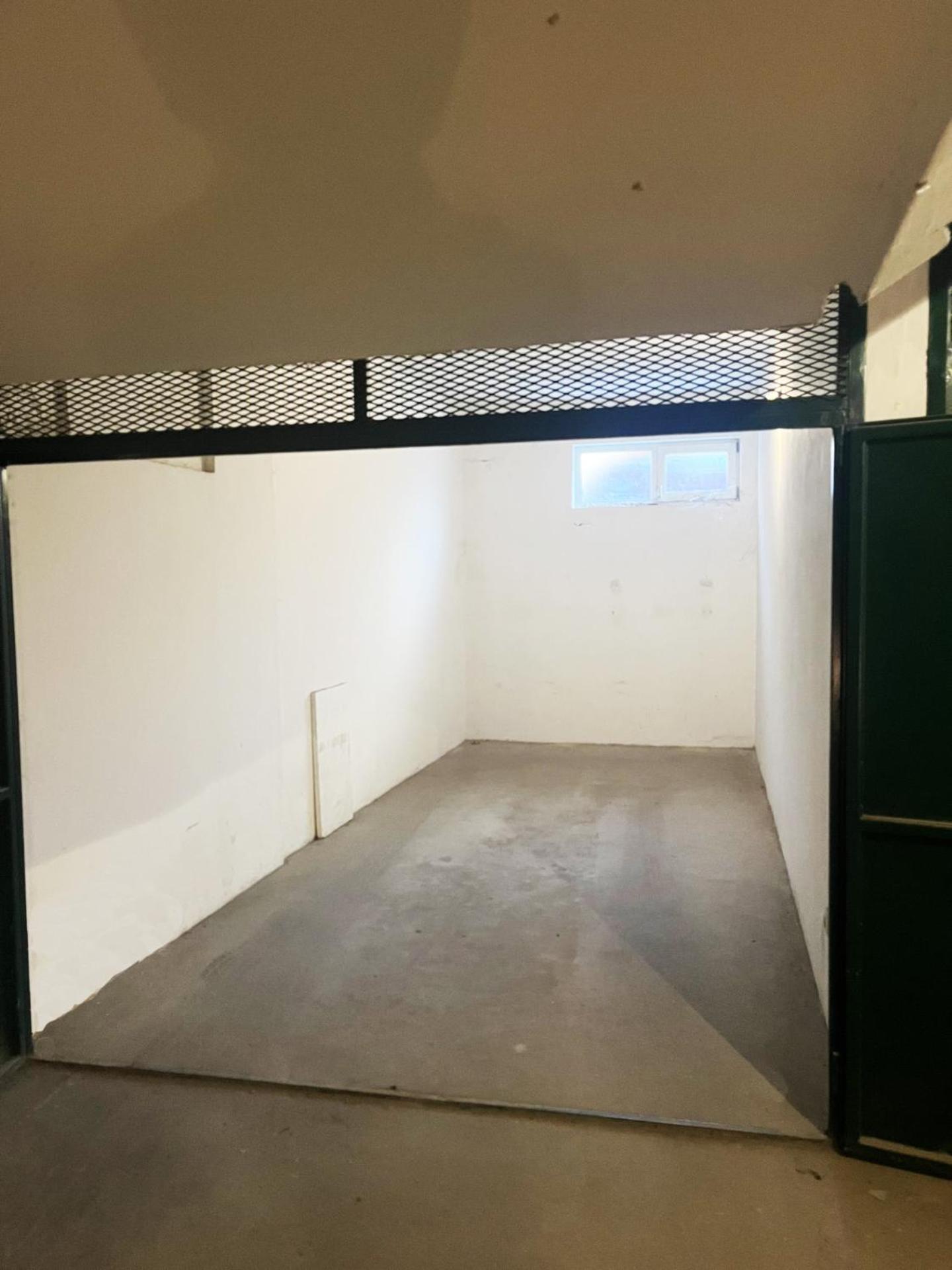 Apartment Vera With Free Garage Újvidék Kültér fotó