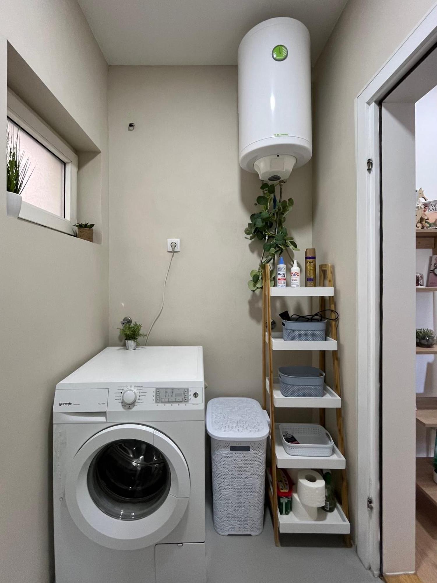 Apartment Vera With Free Garage Újvidék Kültér fotó